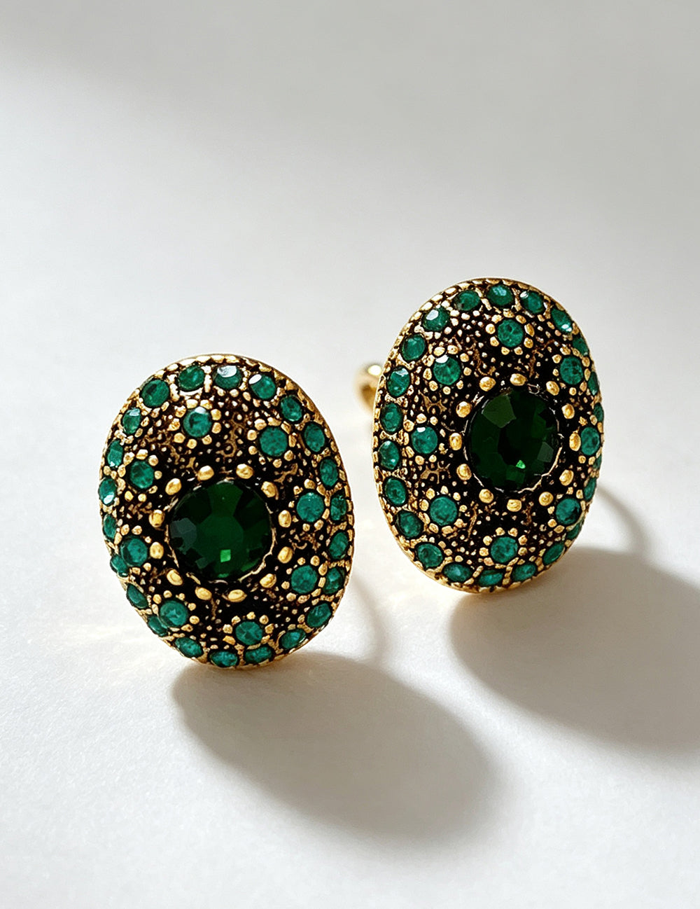 Vintage Oval Green Rhinestone Stud Earrings 6W6JER708