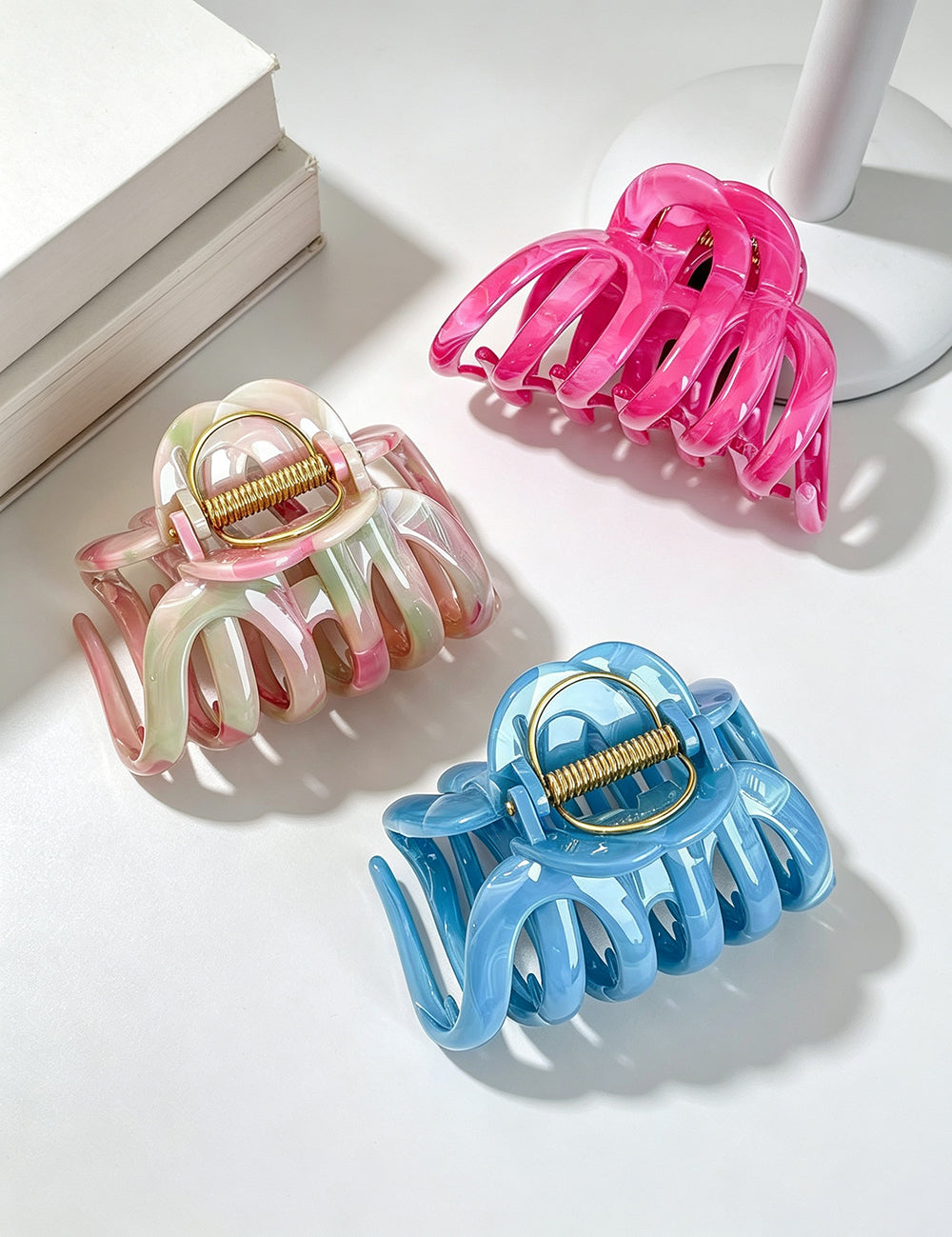 Simple Large Octopus Strong Hold Hair Claw 6W6HCP1664