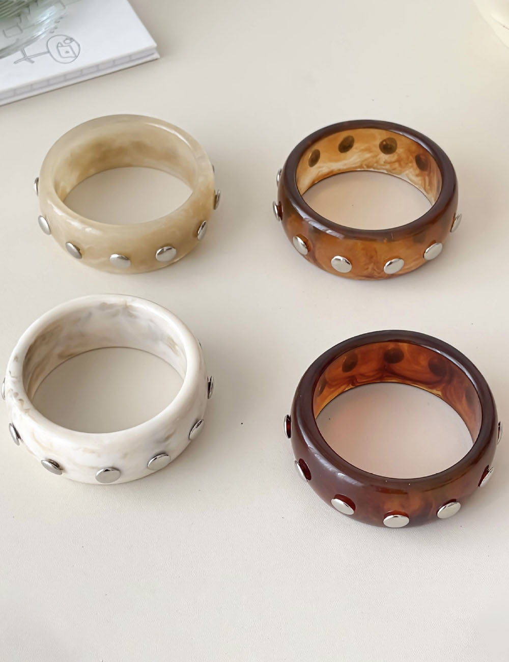 Retro Studded Wide Resin Bangle Bracelet 6W6JBR572