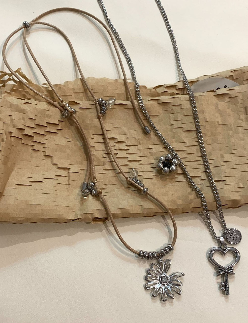 Vintage Heart Key Pendant Tassel Necklace 6W6JNC655