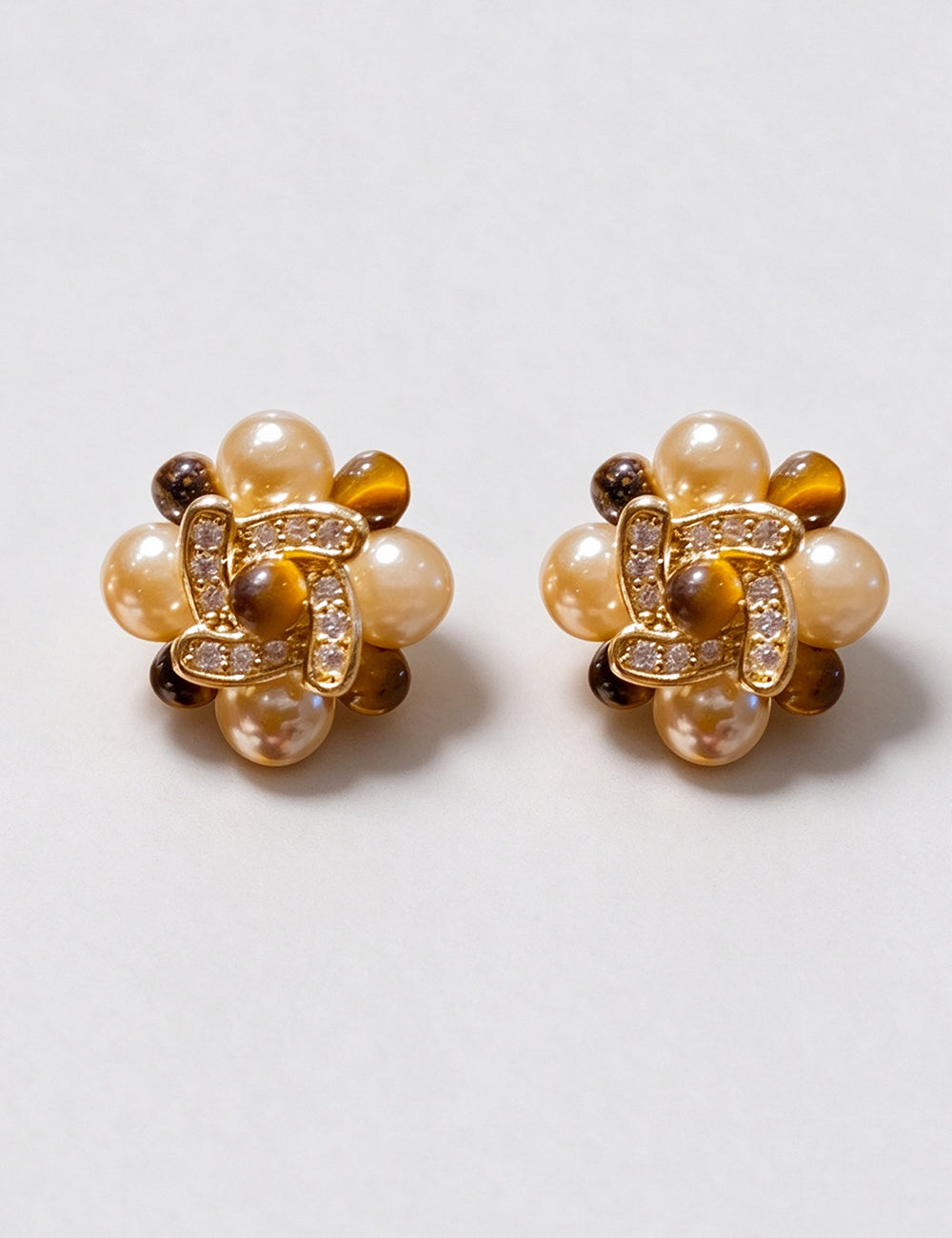Chic Rhinestones Bowknot Pearl Pendant Earrings 6W6JER802