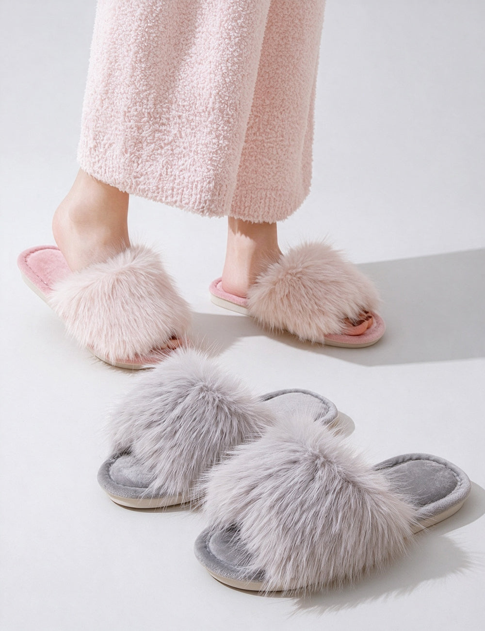 Fluffy Faux Fur Open-Toe Indoor Slippers 6W8FSP282