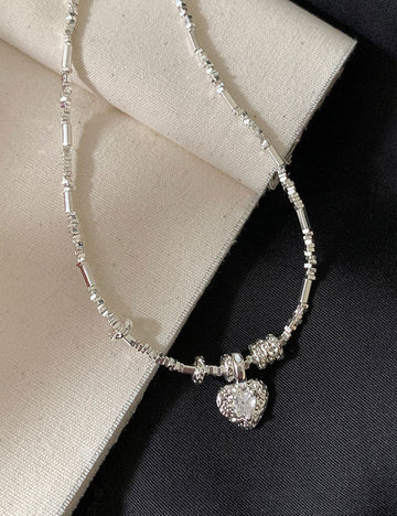 Stylish Cubic Zirconia Heart Pendant Choker Necklace 6W6JNC447
