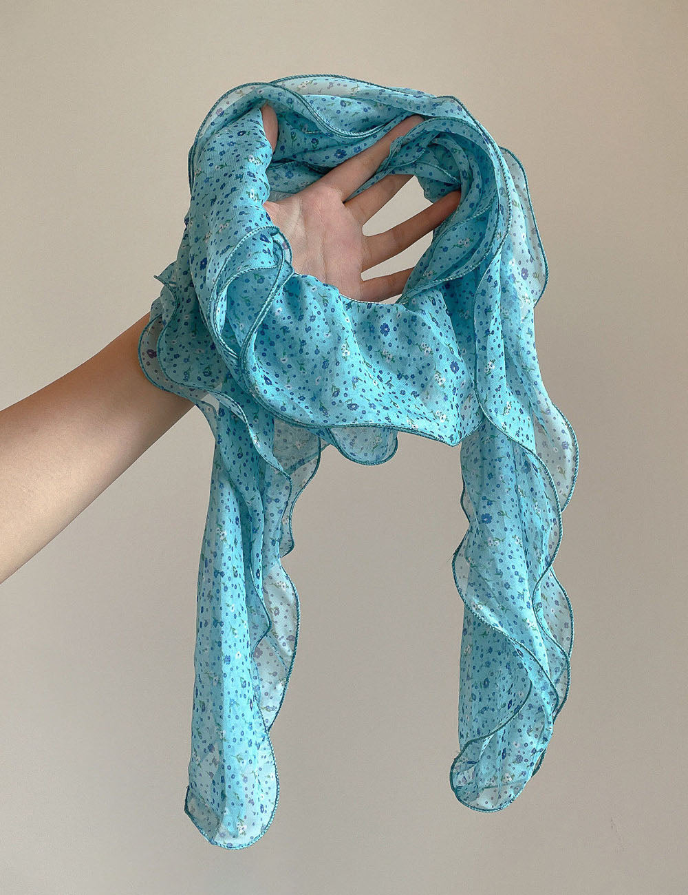 Sweet Floral Print Ruffled Silk Scarf 6W6NSI186