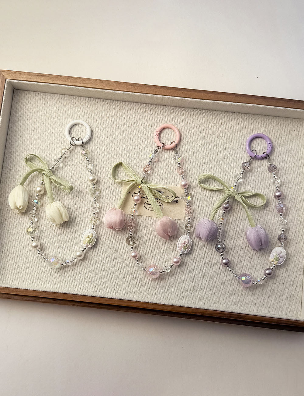Stylish Tulip Beaded Chain Keychain Bag Charm 6W10BBC415