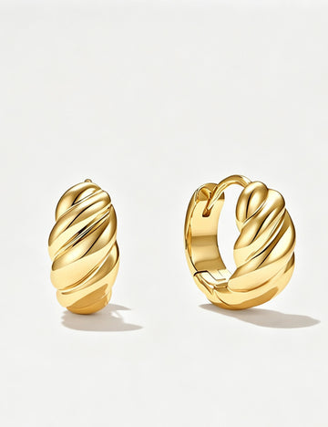 Minimalist Gold Plated Croissant Hoop Earrings 6W6JER582