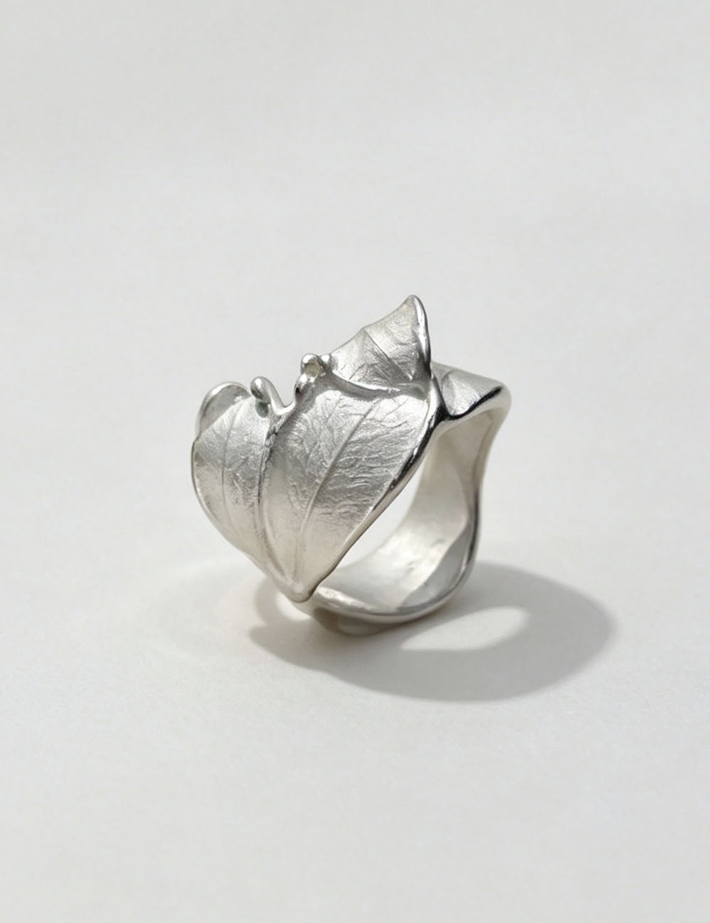 Chunky Leaf Open Ring - DippedShop Wholesale - #0675