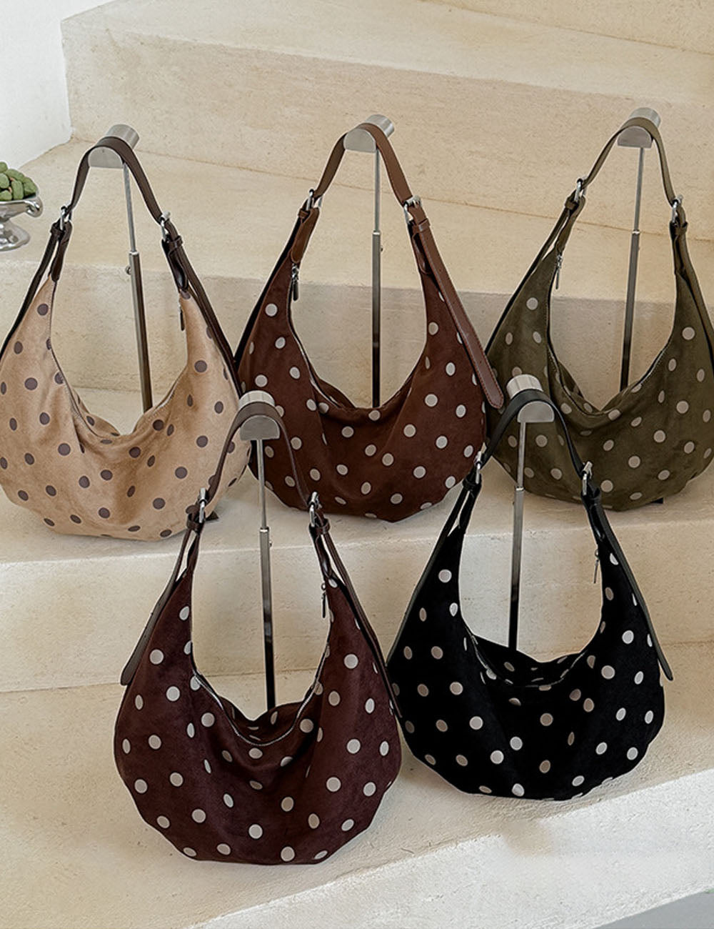 Casual Crescent Polka Dots Crossbody Bag 6W10BBG1852