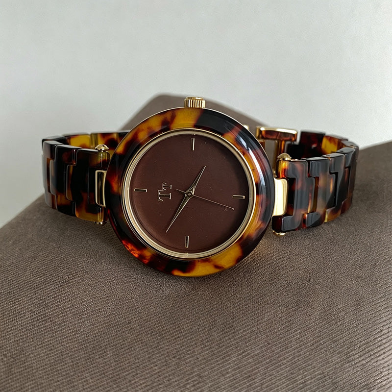 Vintage Round Quartz Watch - DippedShop Wholesale - #6563