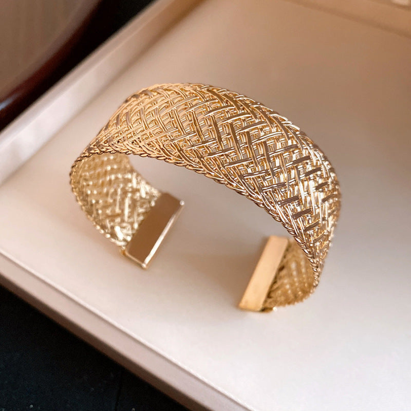 Minimalist Gold Plated Hollow Braided Open Bracelets 6W6JBR624