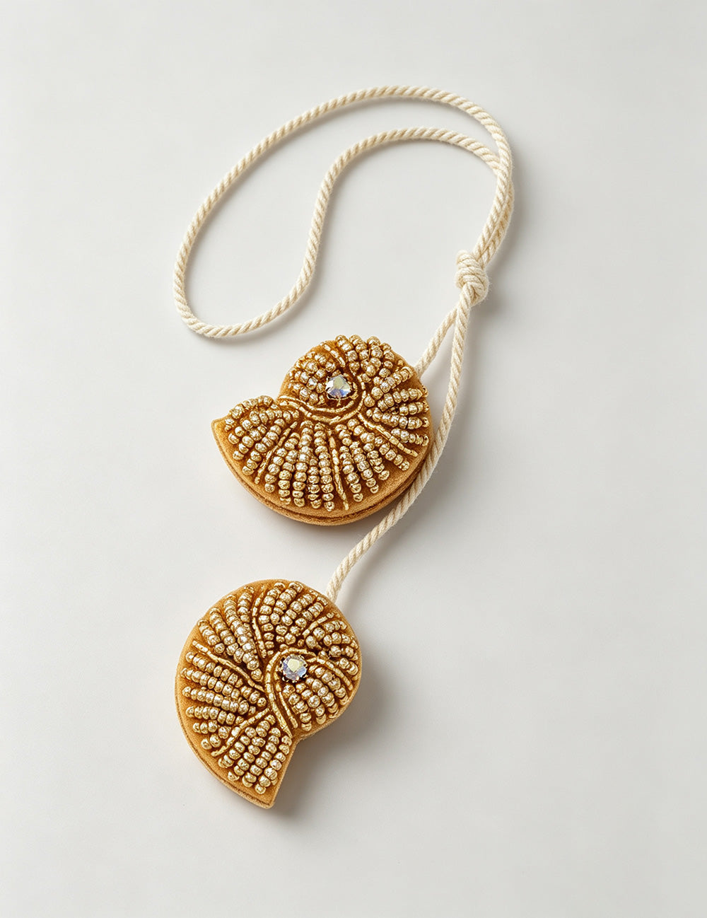 Beaded Conch Pendant Keychain - DippedShop Wholesale - #4163