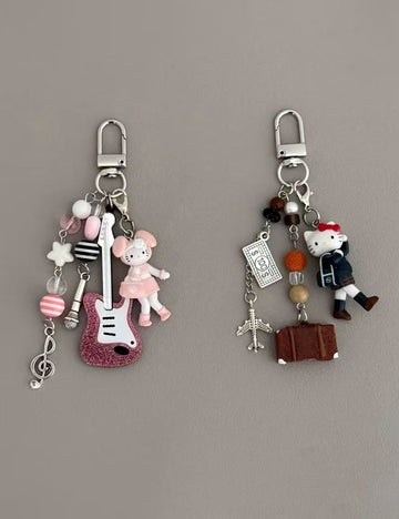Cute Hand‑Beaded Hello Kitty Bag Charm 6W10BBC401