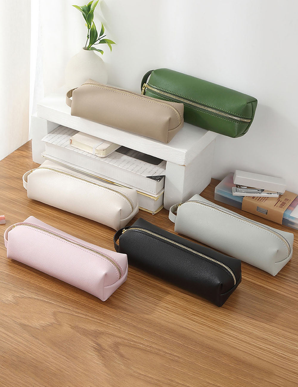 Minimalist Large Capacity PU Pencil Case with Handle 6S10BOB1055