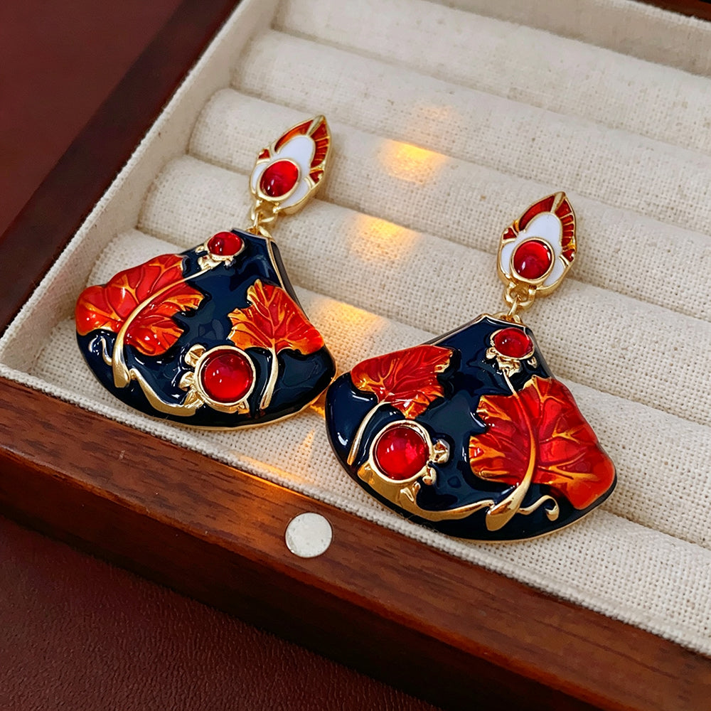 Vintage Enamel Maple Leaf Fan Earrings 6W6JER790