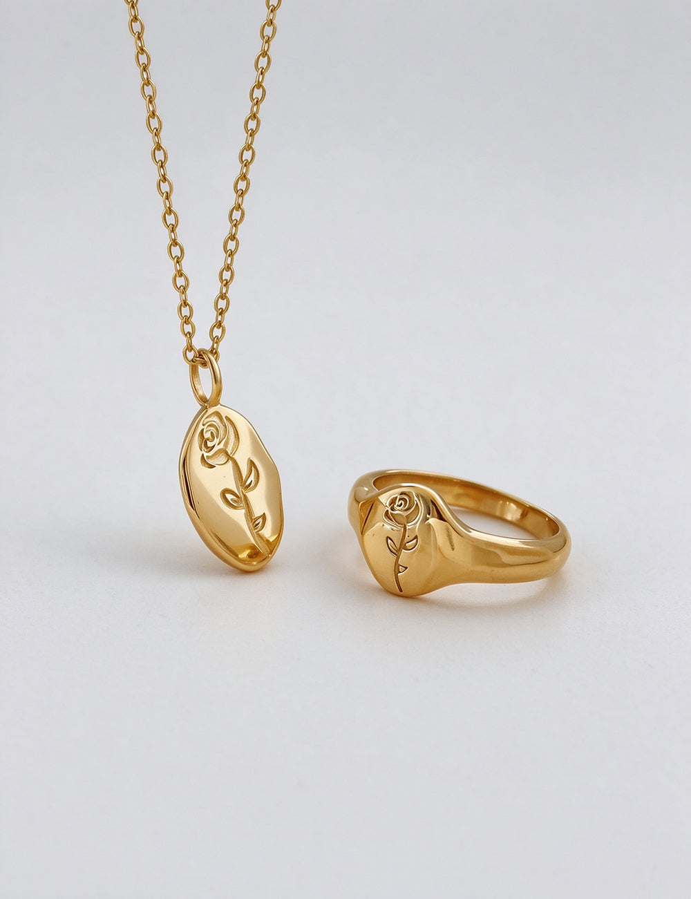 Oval Rose Signet Ring - DippedShop Wholesale - #0179