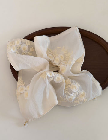 Elegant Floral Embroideries Square Hair Scrunchies MK2BW6W6HSR81
