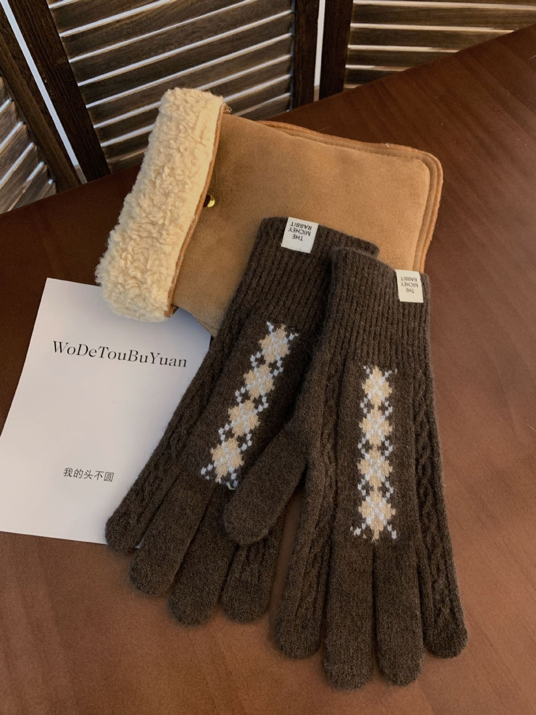 Color Block Geometric Gloves - DippedShop Wholesale - #5027