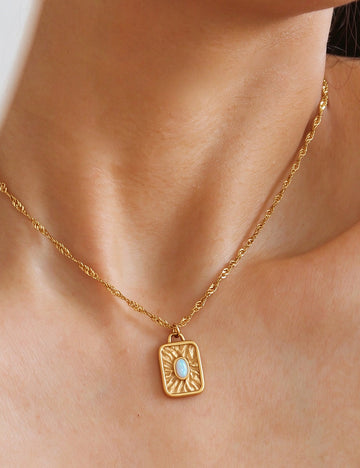 Vintage Gemstone Square Medallion Pendant Necklace 6W6JNC1068