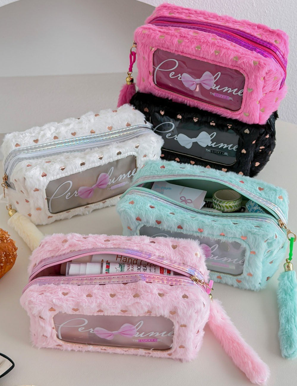 Cute Heart Print Plush Cosmetic Bag 6S5CO110