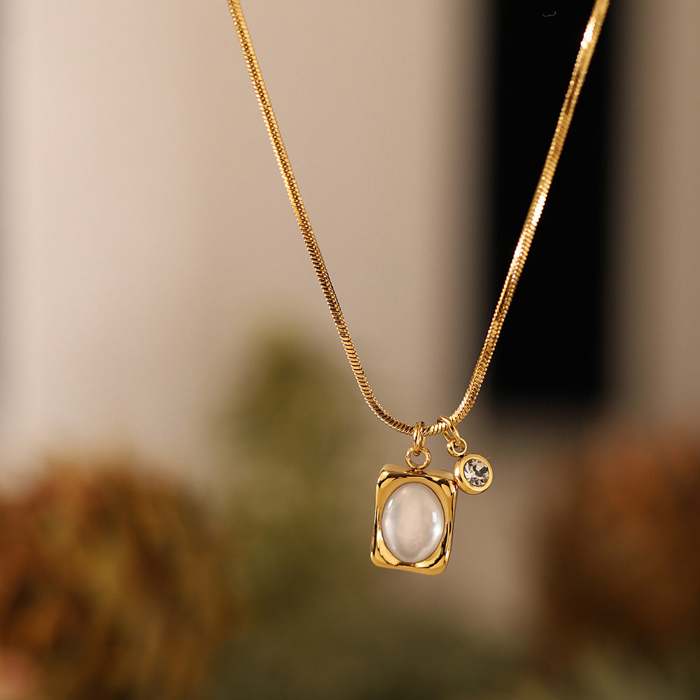 Vintage Shell Square Pendant Snake Chain Necklace 6W6JNC1078