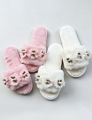 Plush Flower Indoor Slippers - DippedShop Wholesale - #0963