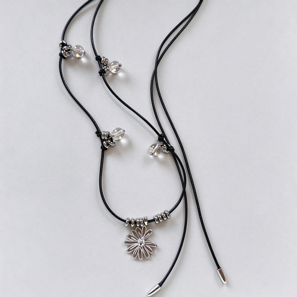 Handcrafted Daisy Flower Leather Cord Necklace 6W6JNC1012