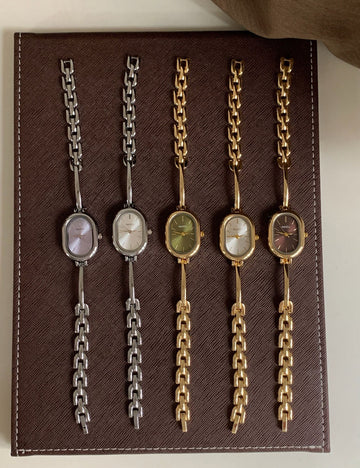 Oval Dial Bracelet Watch - DippedShop Wholesale - #2291