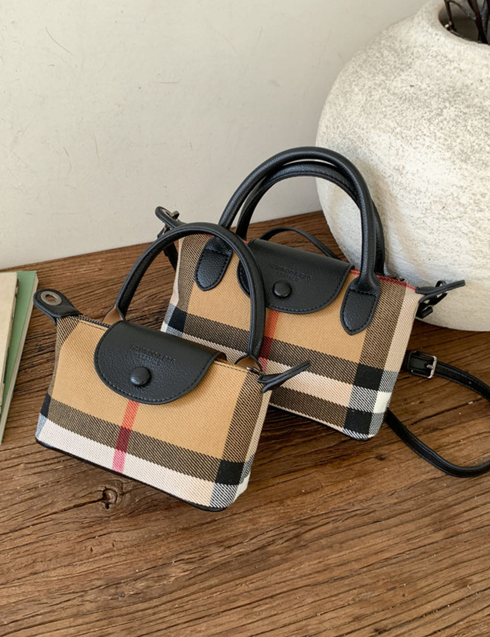 Trendy Color Contrast Dumpling Crossbody Bag 6W10BBG1890