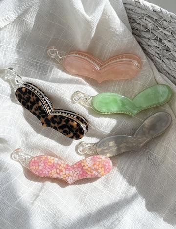 Stylish Heart Leopard Print Banana Hair Clip 6W6HCP1672