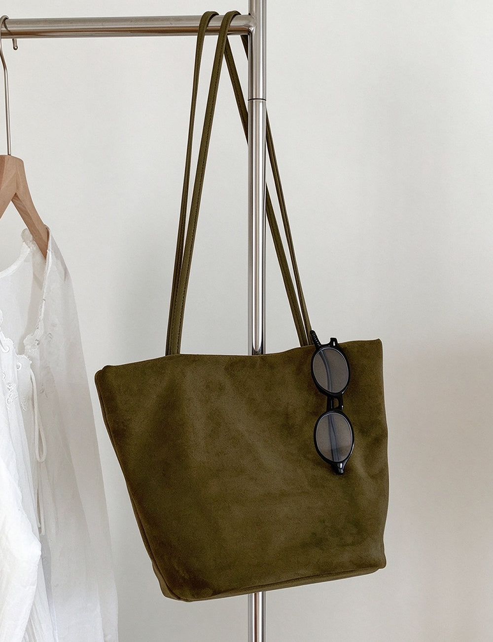 Minimalist Matte Casual Bucket Tote Bag 6W10BBG2474