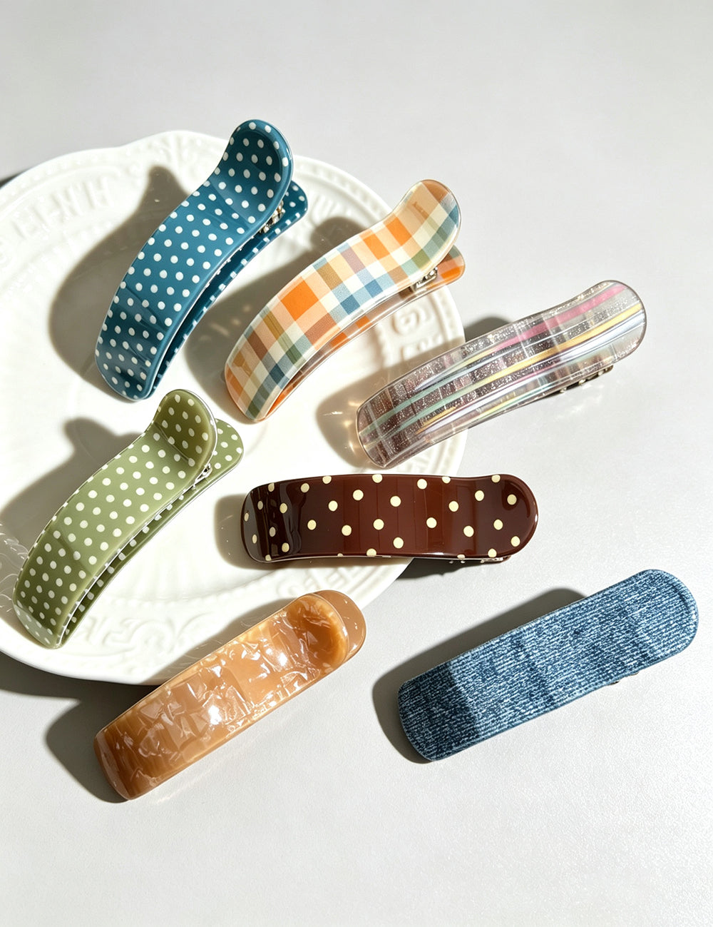 Retro Polka Dot Curved Duckbill Hair Clip 6W6HCP1641