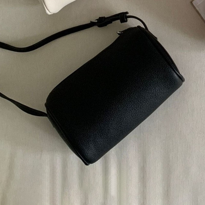 Minimalist Solid Color PU Crossbody Bag 6W10BBG1355