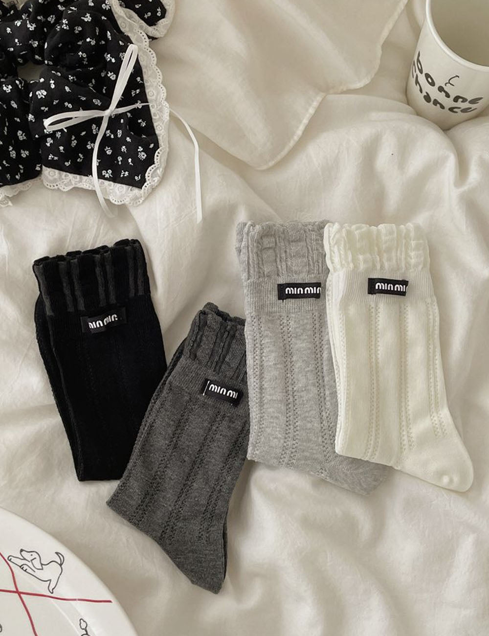 Slouchy Hollow Socks - DippedShop Wholesale - #2499