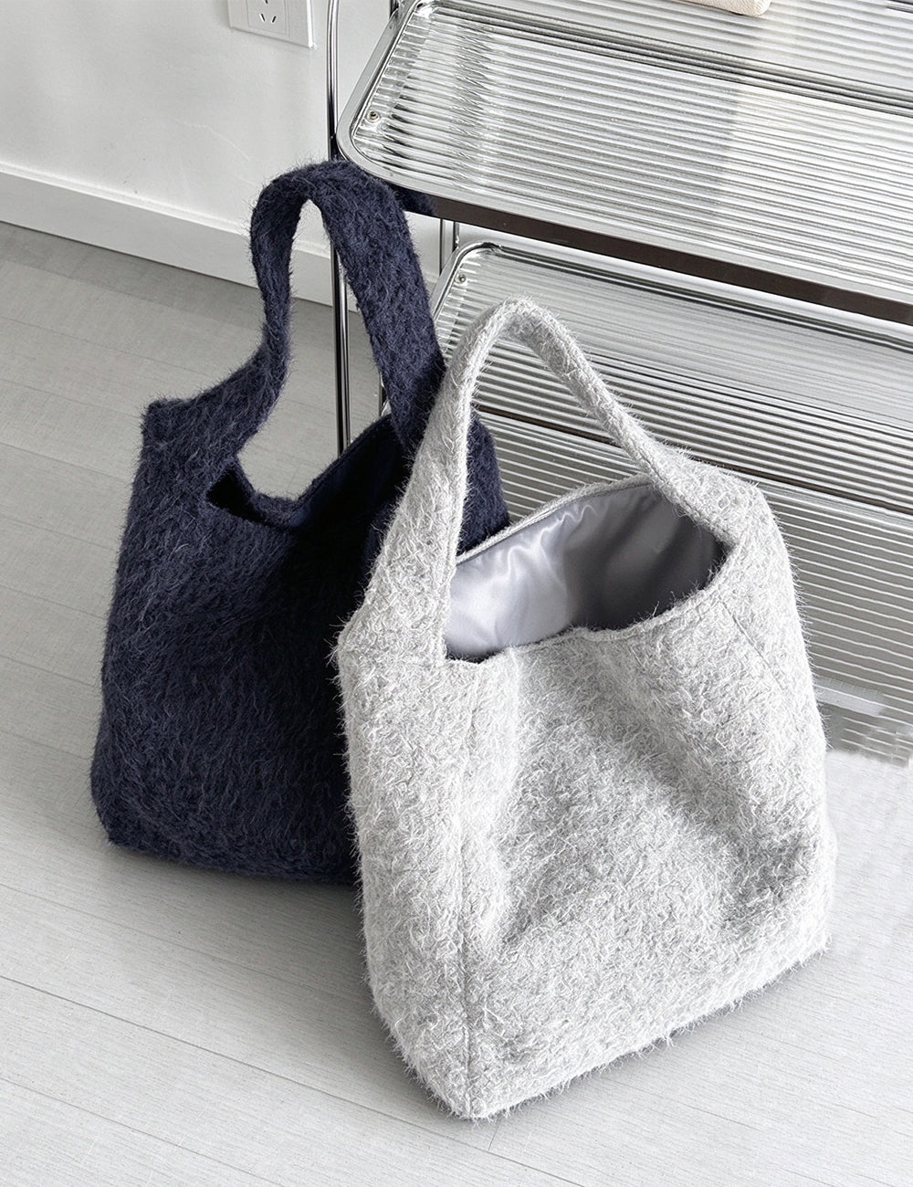 Retro Woolen Large Capacity Commute Tote Bag 6W10BBG2490