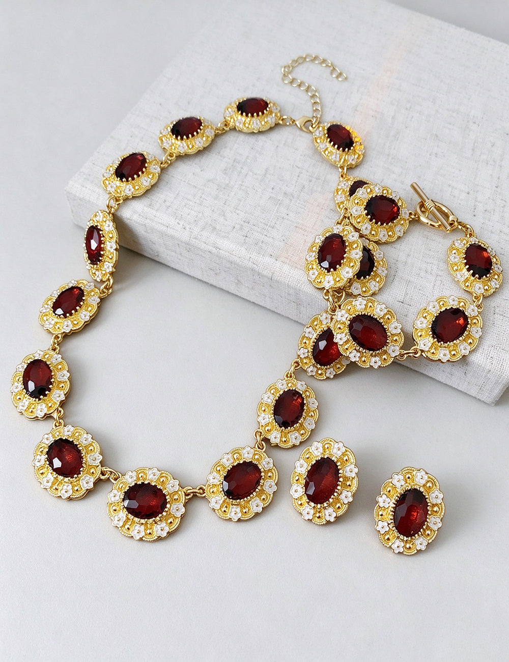 Vintage Rhinestones Floral Oval Chain Necklace 6W6JNC933