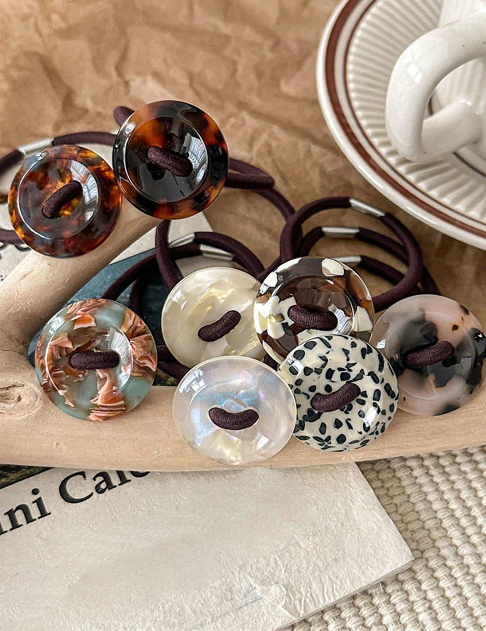 Trendy Tortoise Shell Acrylic Button Hair Tie MK2BW6W6HHT06