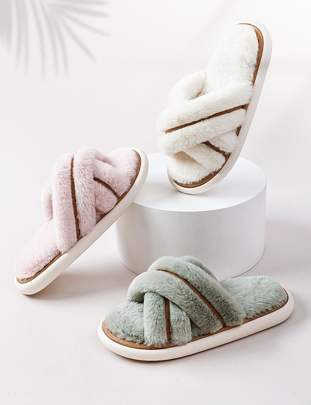 Indoor Plush Non-Slip Slippers - DippedShop Wholesale - #0675