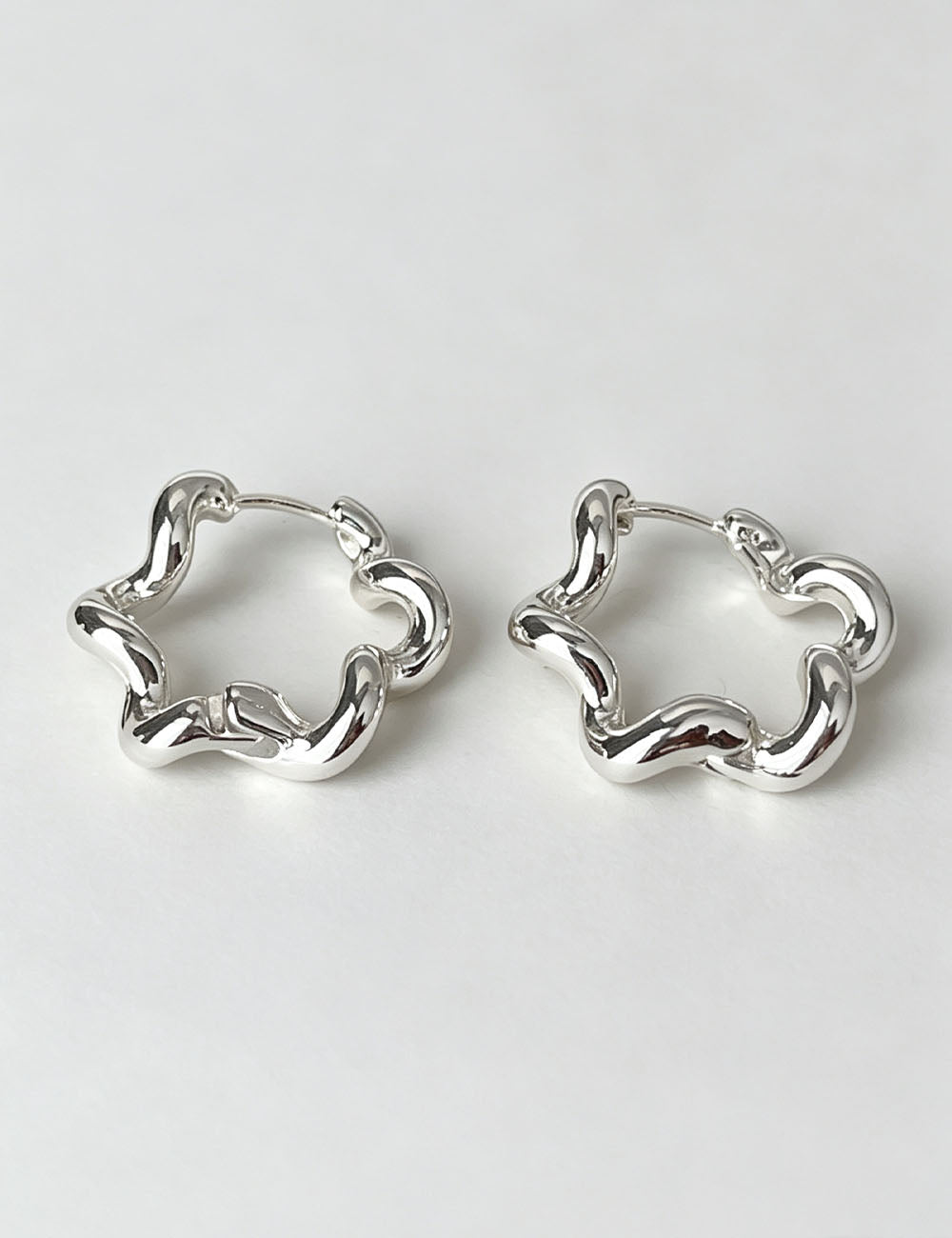 Chunky Hollow Geometric Hoop Earrings - DippedShop Wholesale - #3859