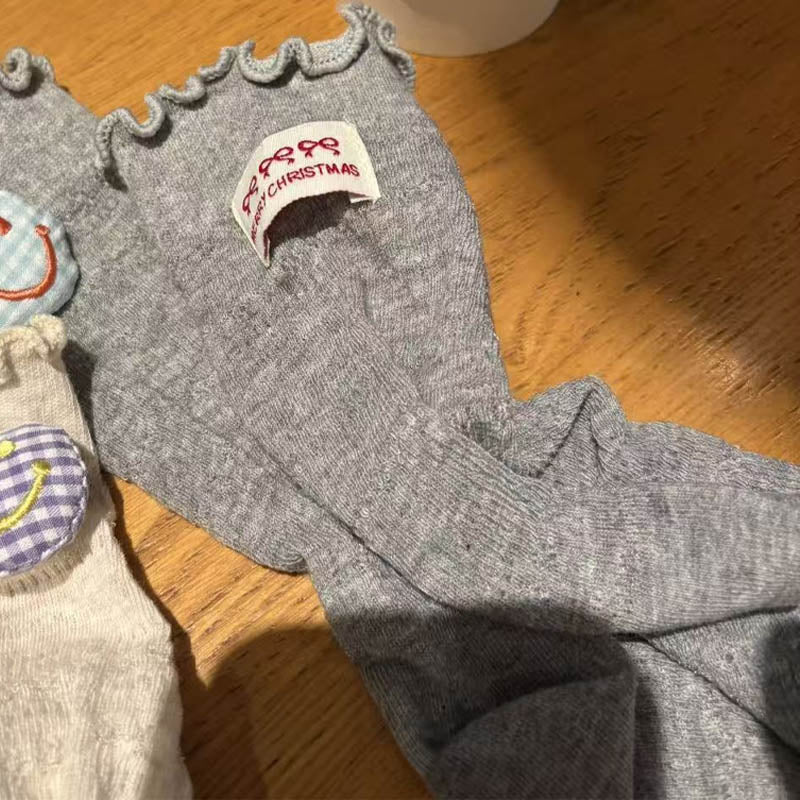 3D Smiley Ruffle Socks - DippedShop Wholesale - #8131