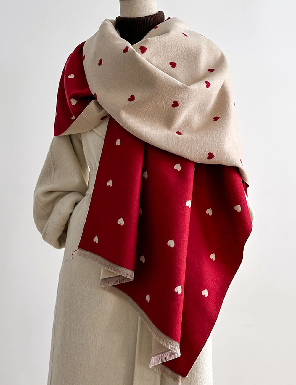 Trendy Heart Print Color Block Warm Scarf DP25H674