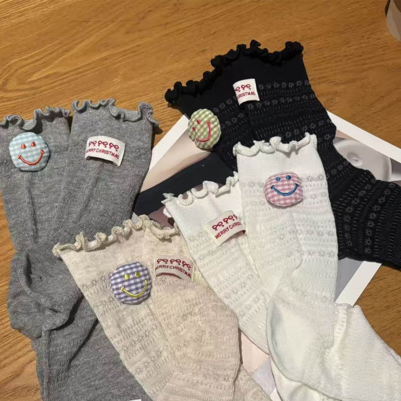 3D Smiley Ruffle Socks - DippedShop Wholesale - #1523