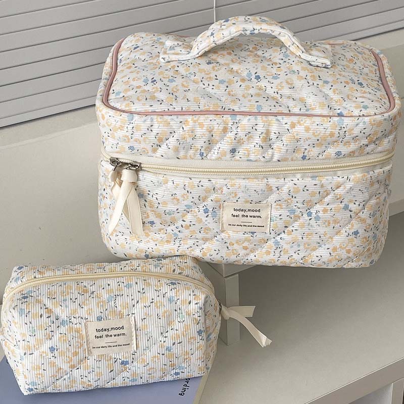 Floral Cosmetic Bag - DippedShop Wholesale - #8819
