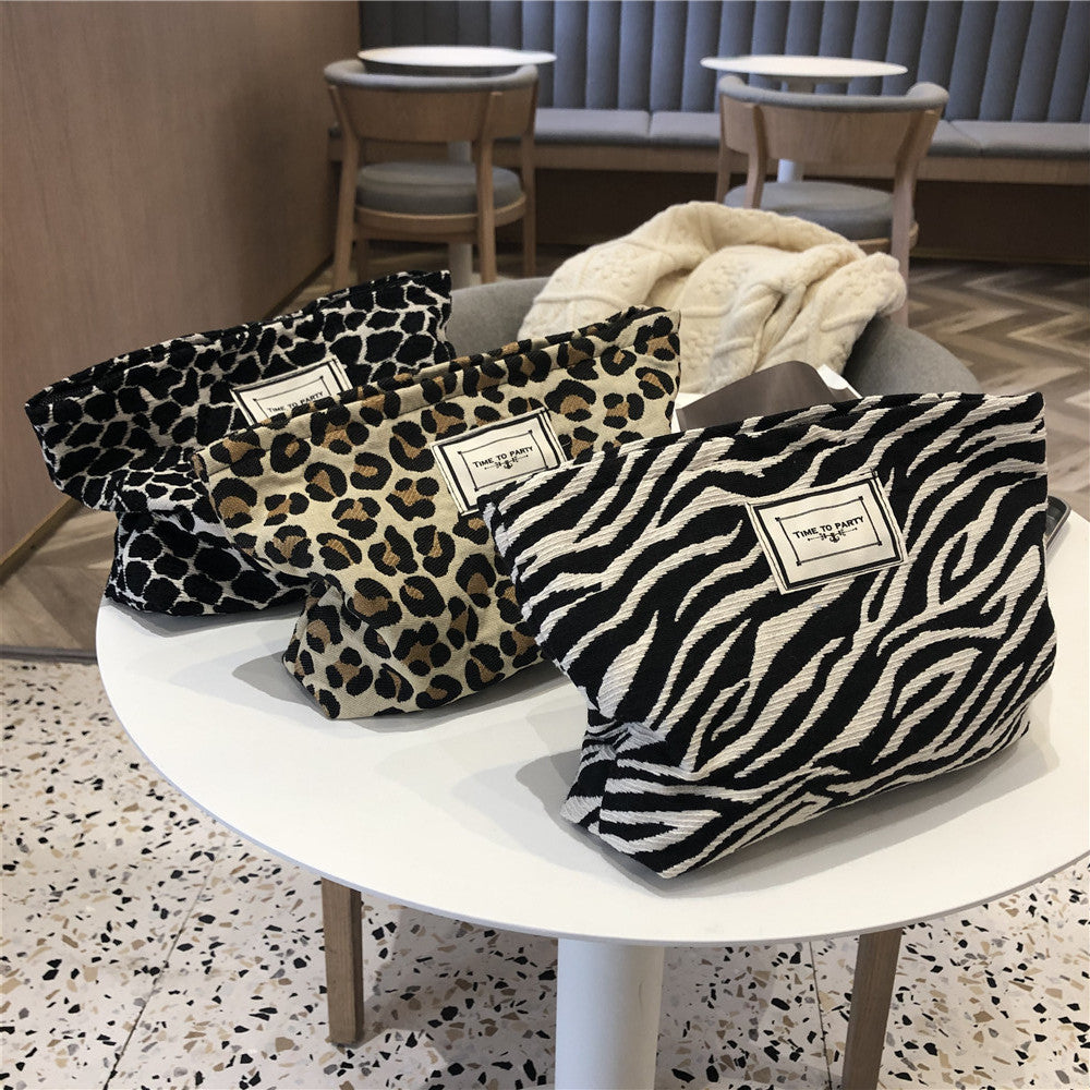 Leopard Print Large Capacity Makeup Bag DP25E857