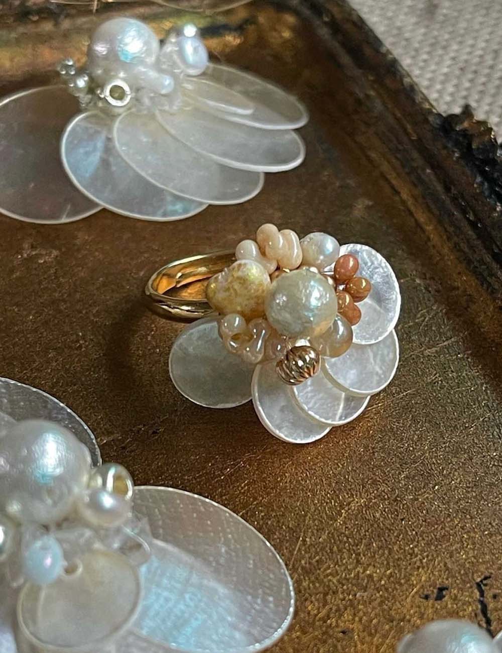 Pearl Beaded Flower Ring - DippedShop Wholesale - #0051