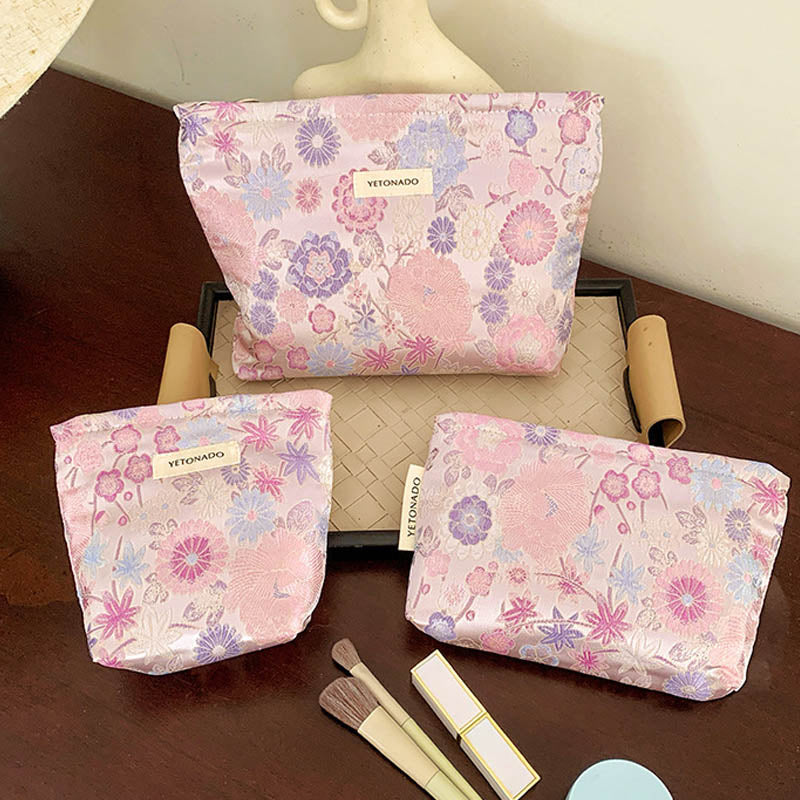 Minimalist Floral Travel Cosmetic Bag - DippedShop Wholesale - #4451