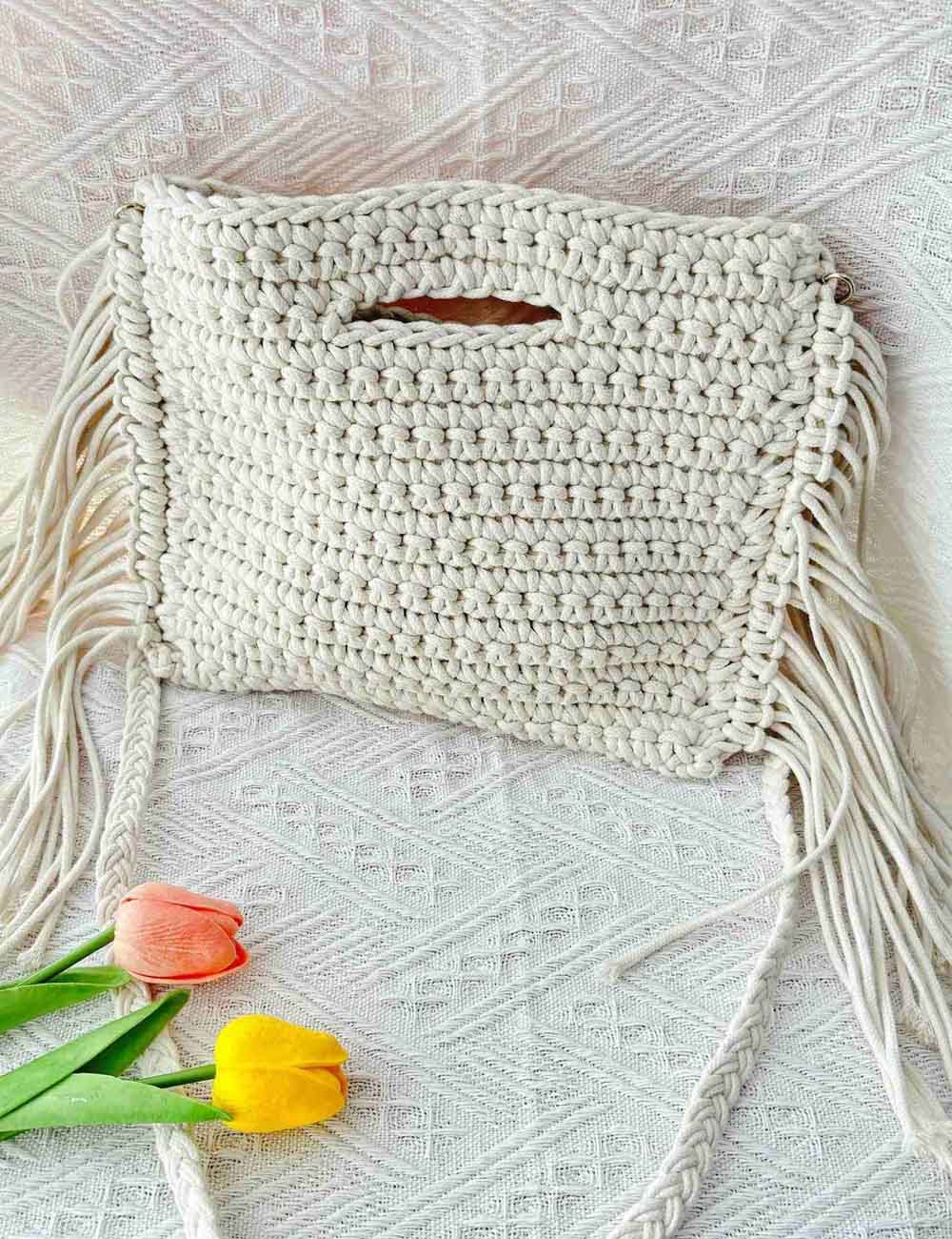 Hand-Woven Tassel Handbag - DippedShop Wholesale - #3123