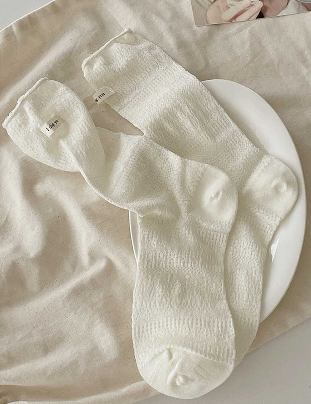 Minimalist Solid Crew Socks - DippedShop Wholesale - #0979