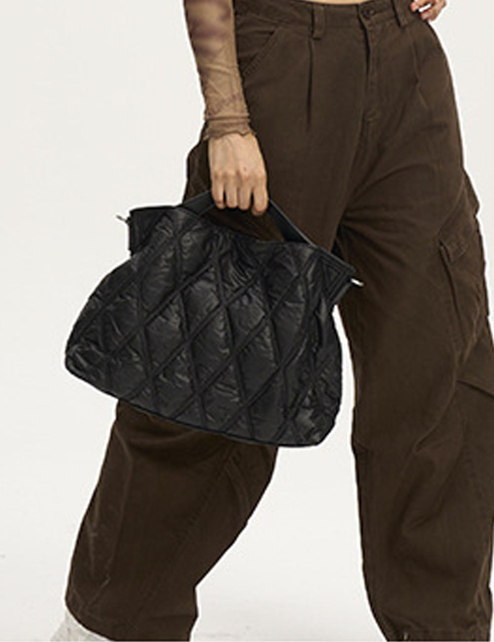 Trendy Solid Cotton Padded Tote Shoulder Bag DP25G645