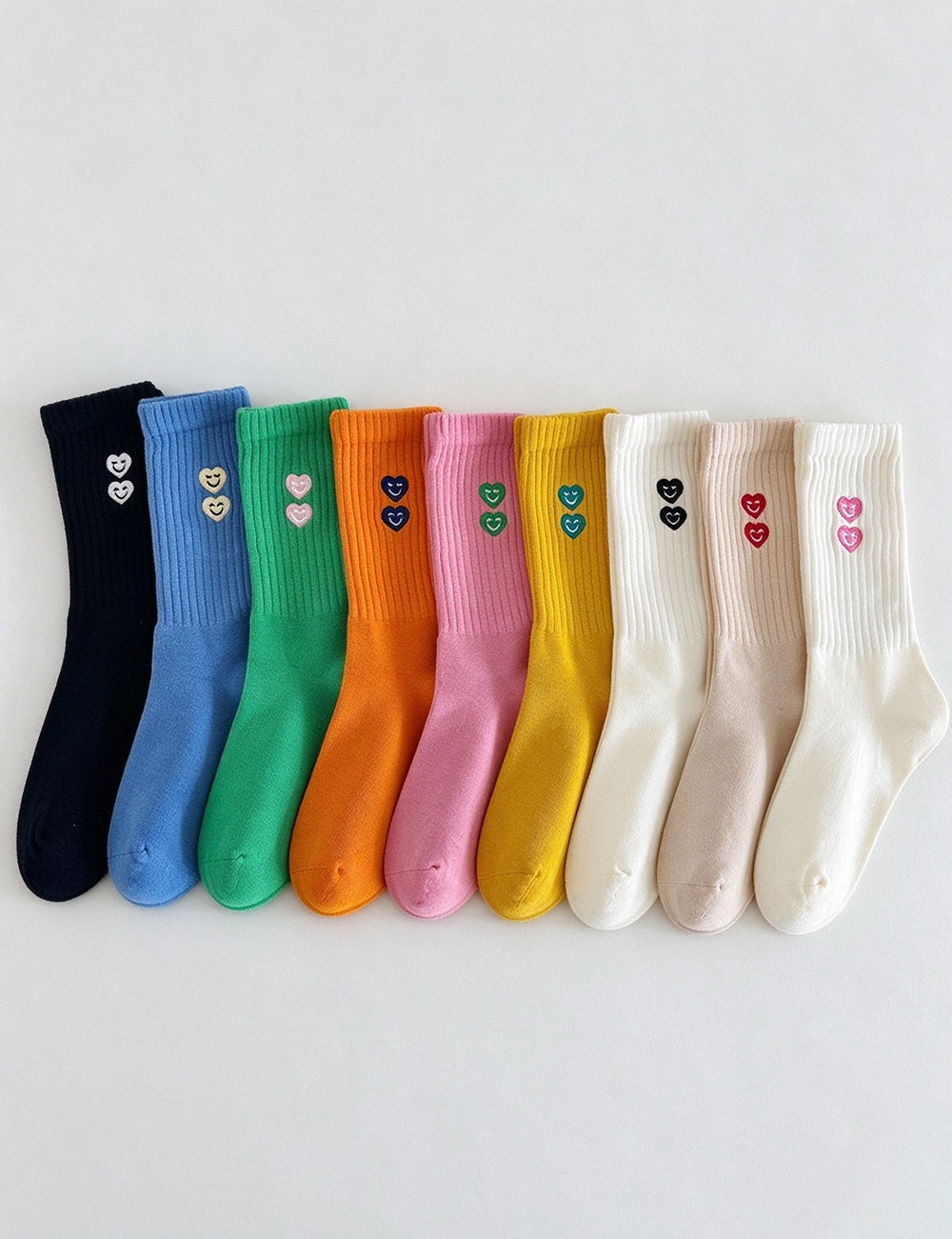 Heart Embroidery Socks - DippedShop Wholesale - #7139