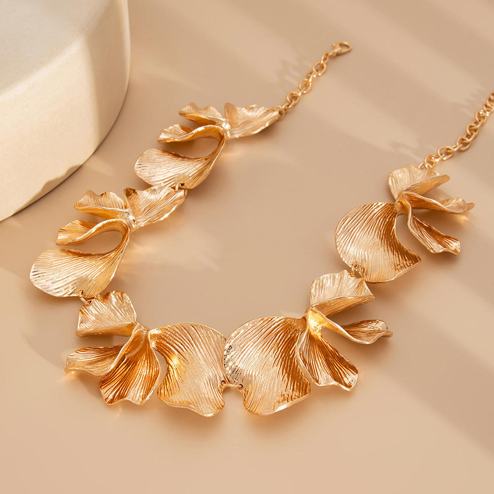 Floral Petal Choker Necklace - DippedShop Wholesale - #1027